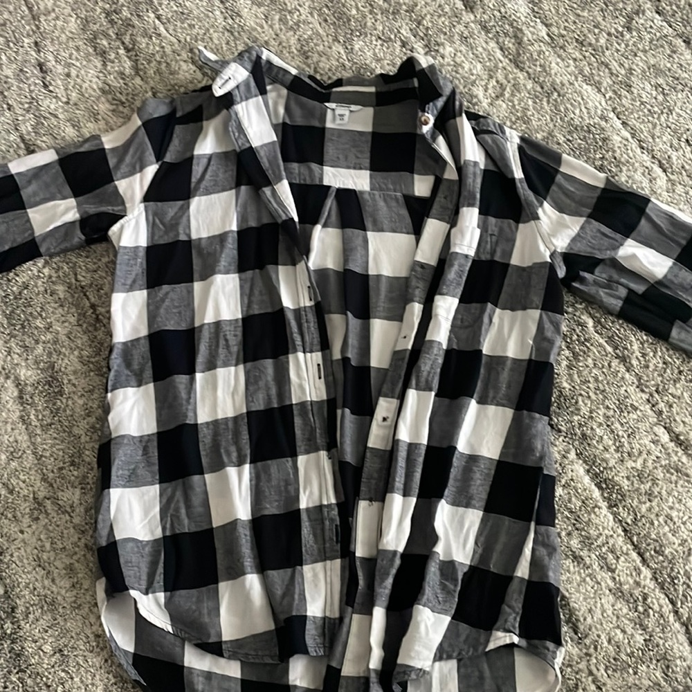 black and white womens flannel